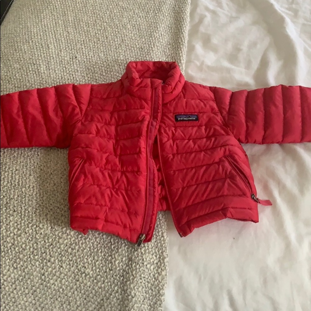 Toddler girls Patagonia sweater jacket 12-18 mon